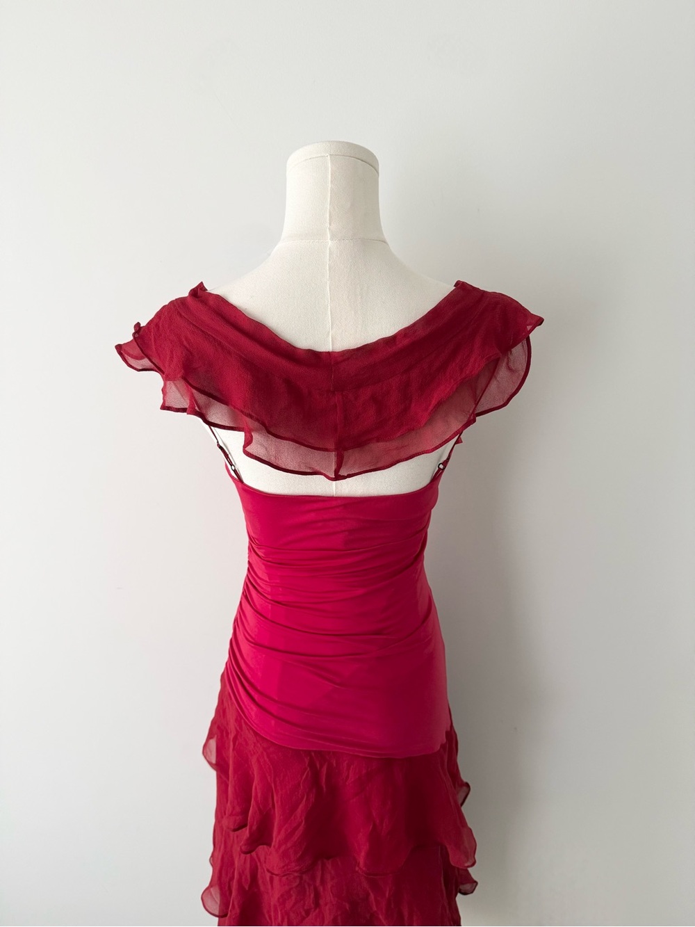 BCBG red 100% silk ruffle midi dress - Picture 2 of 2